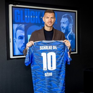 开云体育APP-沙尔克04官宣哲科正式加盟|德乙|沙尔克04俱乐部|俱乐部|官方_新浪体育_新浪新闻