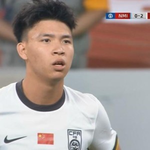 立竿见影！王钰栋替补登场后2分钟造2球，助U22国足3-0领先