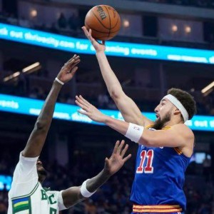 kaiyun-汤普森打出复出后最佳一战，佛祖归来彻底解放库里